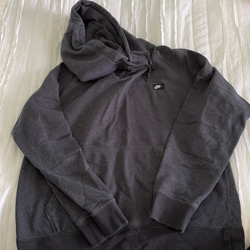 Men’s Nike Hoodie- Navy Blue (L)